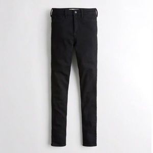 Hollister black high waisted jeans